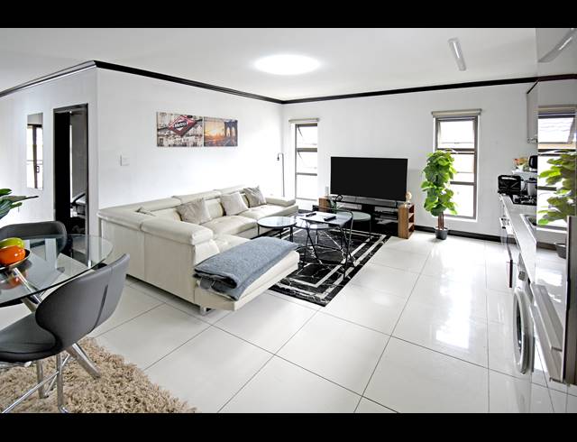 1 BEDROOM APARTMENT FOR SALE IN BROADACRES